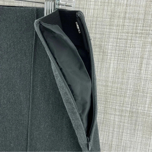 Loft Women's Size 12 High Rise Kick Crop Gray pants 2360 - Picture 5 of 12